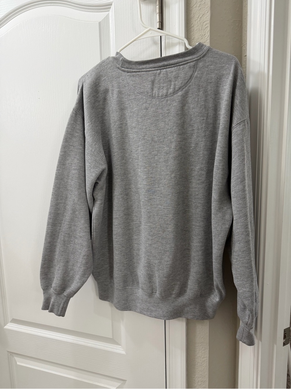 Jansport Kean University “Mom” Sweatshirt - Picture 8 of 8